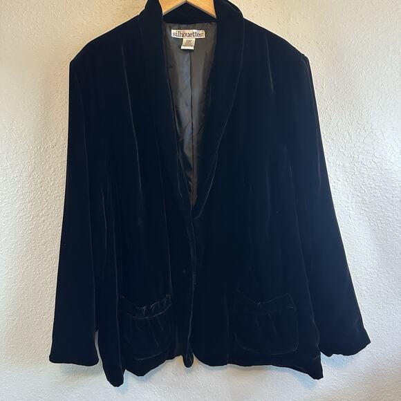 VTG Silhouettes Blazer 24w Black Velvet Feel Open Jacket Pockets Silk Blend Goth - Picture 1 of 7